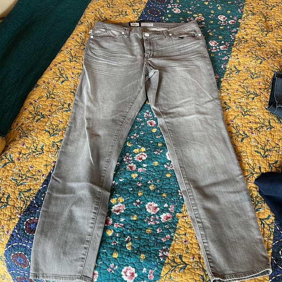 NWT rock & republic skinny jeans in mystic mountain grey gray size 14M - Picture 3 of 4